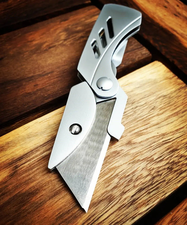 RAZOR BLADES