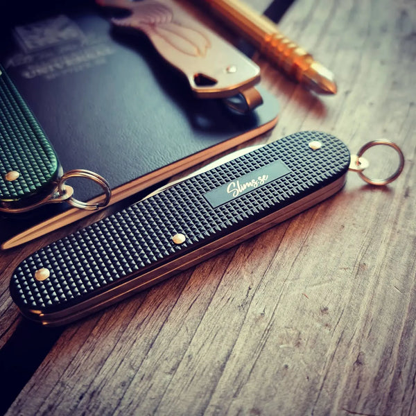 VICTORINOX KNIVES
