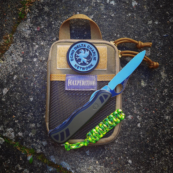 VICTORINOX STORA KNIVAR