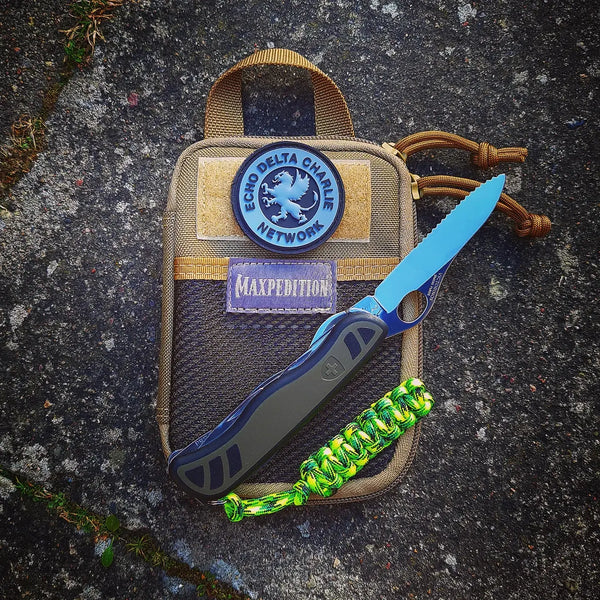 VICTORINOX LARGE KNIVES