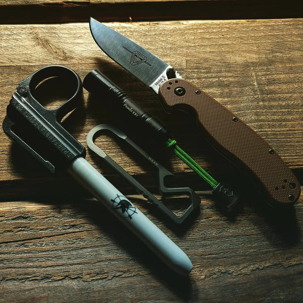 TACTICAL PENS