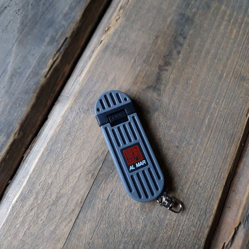 Al Mar Stinger Keyring Knife