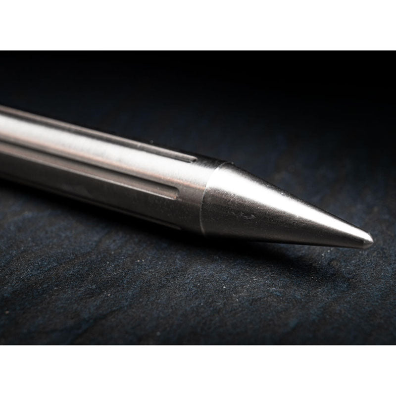Böker Plus Tactical Fountain Pen Titanium - Reservoarpenna Av Titan