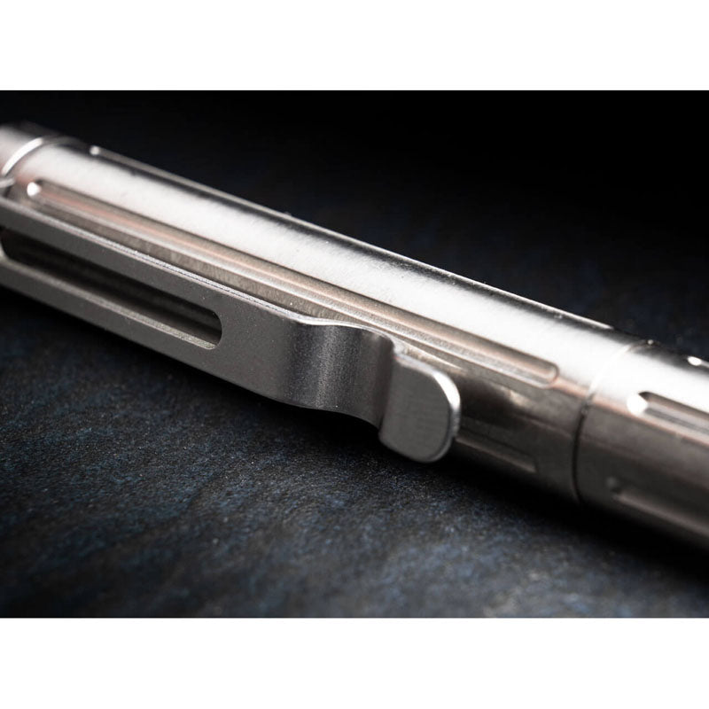 Böker Plus Tactical Fountain Pen Titanium - Reservoarpenna Av Titan