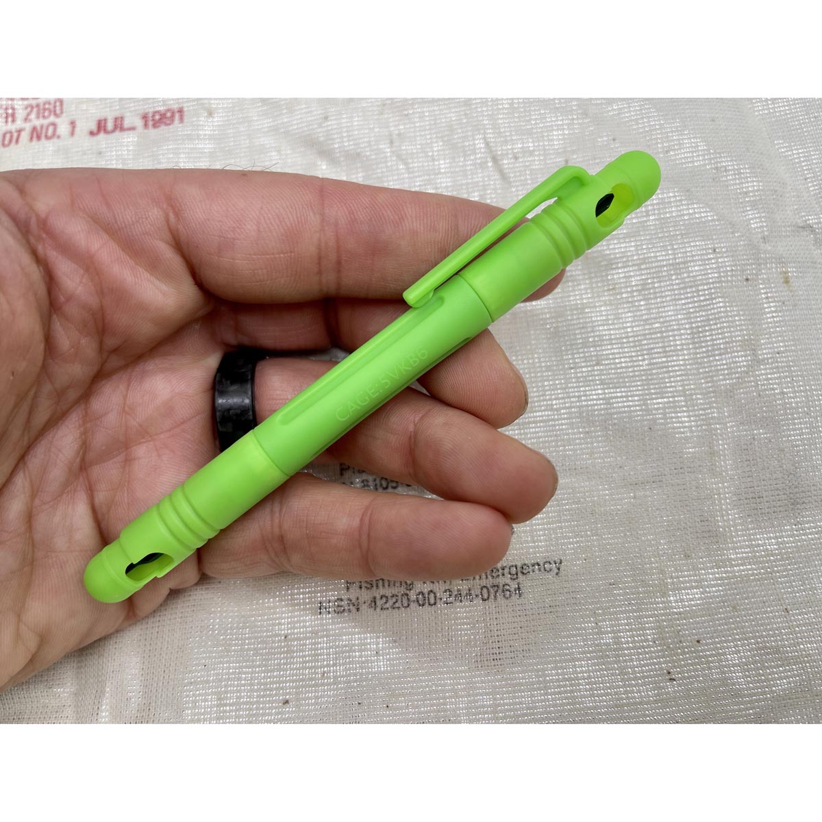Maratac 1x4 Technician's Pocket Screw Driver - Mejsel Med 2 Dubbelsidiga Bits - VÄLJ FÄRG - SLIMS.SE