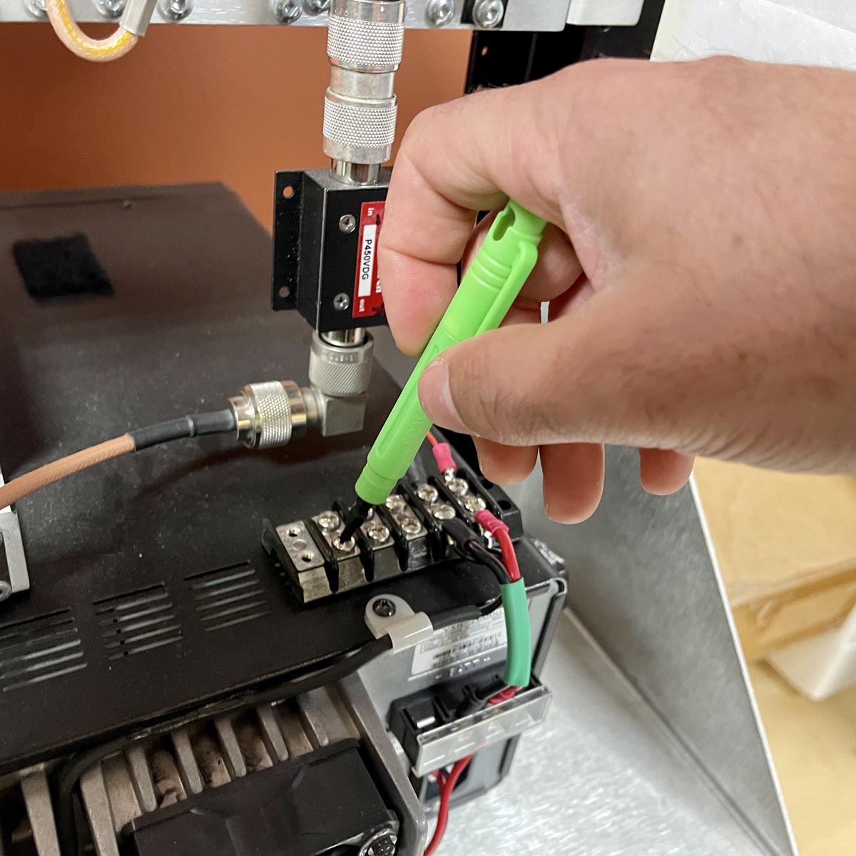 Maratac 1x4 Technician's Pocket Screw Driver - Mejsel Med 2 Dubbelsidiga Bits - VÄLJ FÄRG - SLIMS.SE