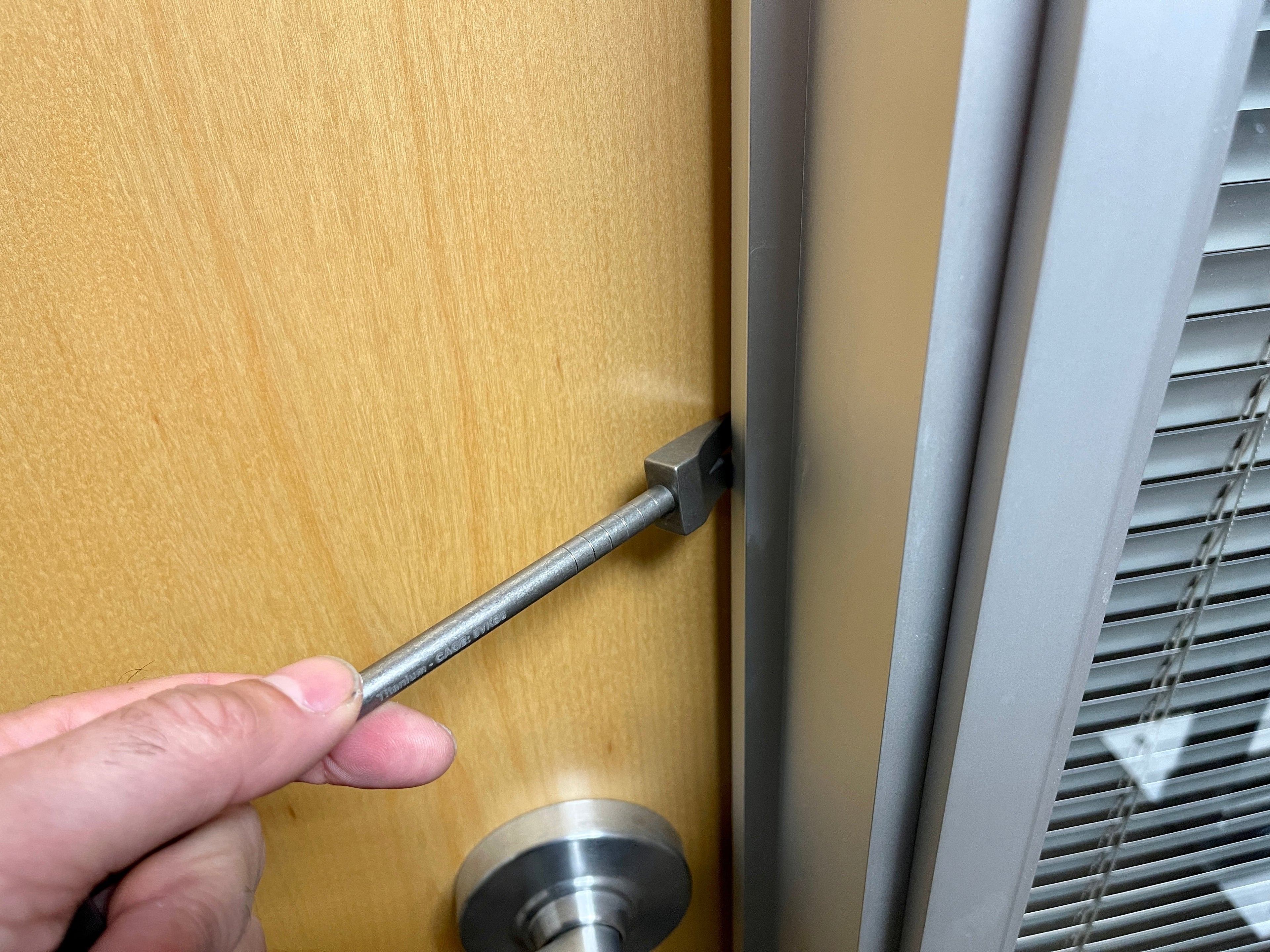 Maratac 8" Hooligan Tool Titanium Pry Bar - Bräckjärn Av Titan