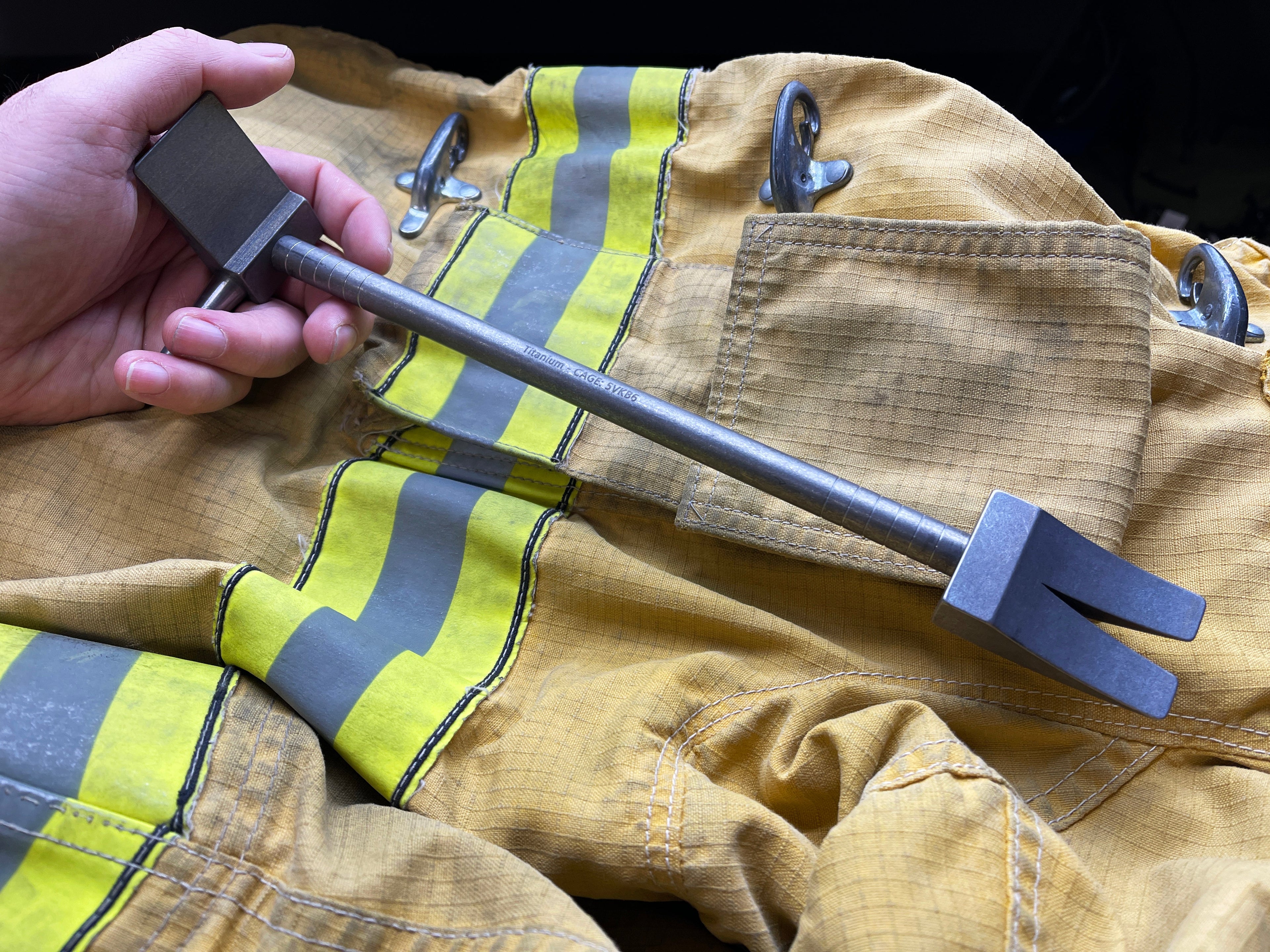 Maratac 12" Hooligan Tool XL Titanium Pry Bar - Bräckjärn Av Titan
