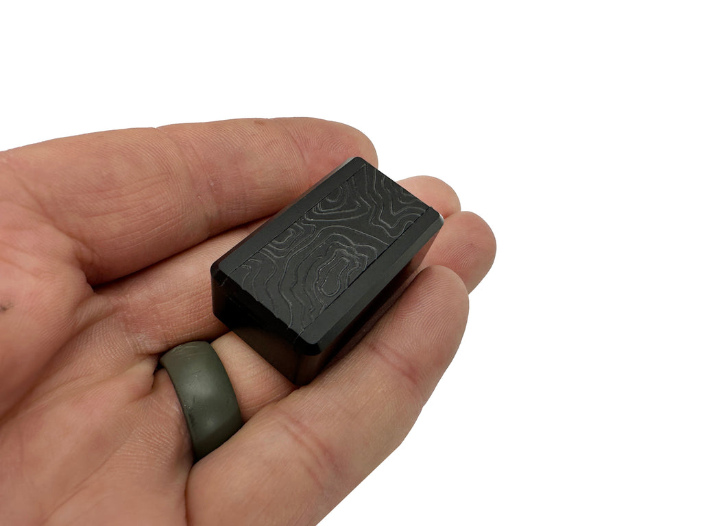 Maratac Tiny Delrin Pocket Box Gen 3 Topo  + Glow Shell – Förvaringsask Delrin Med Självlysande Hölje