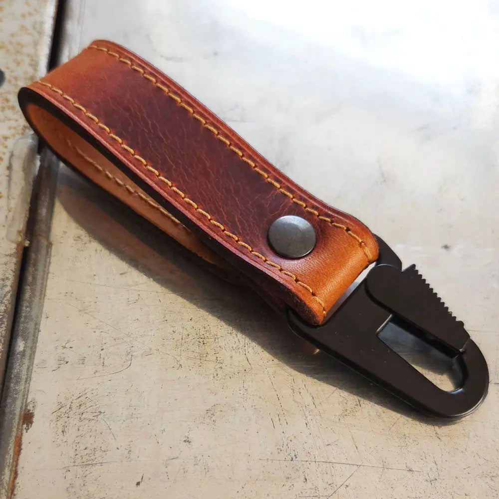 MIN Leathercraft Keyhanger - Nyckelhängare av Läder - Dark MIN LEATHERCRAFT