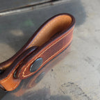MIN Leathercraft Keyhanger - Nyckelhängare av Läder - Dark MIN LEATHERCRAFT