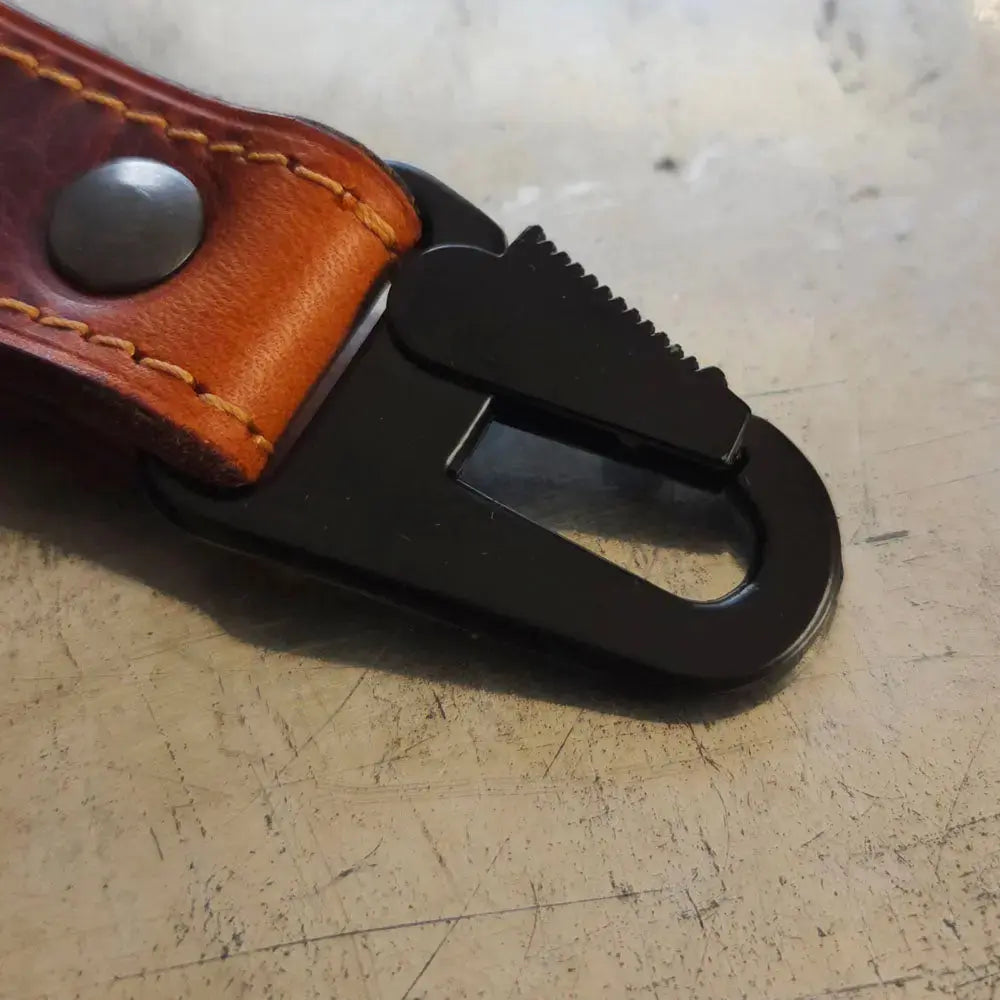 MIN Leathercraft Keyhanger - Nyckelhängare av Läder - Dark MIN LEATHERCRAFT