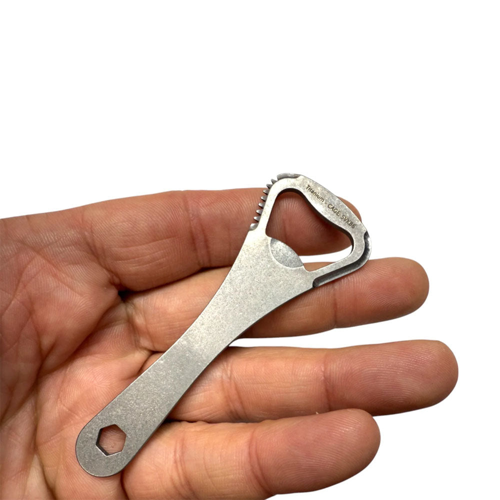 Maratac Titan War Claw Multi Tool - Kapsylöppnare Av Titan