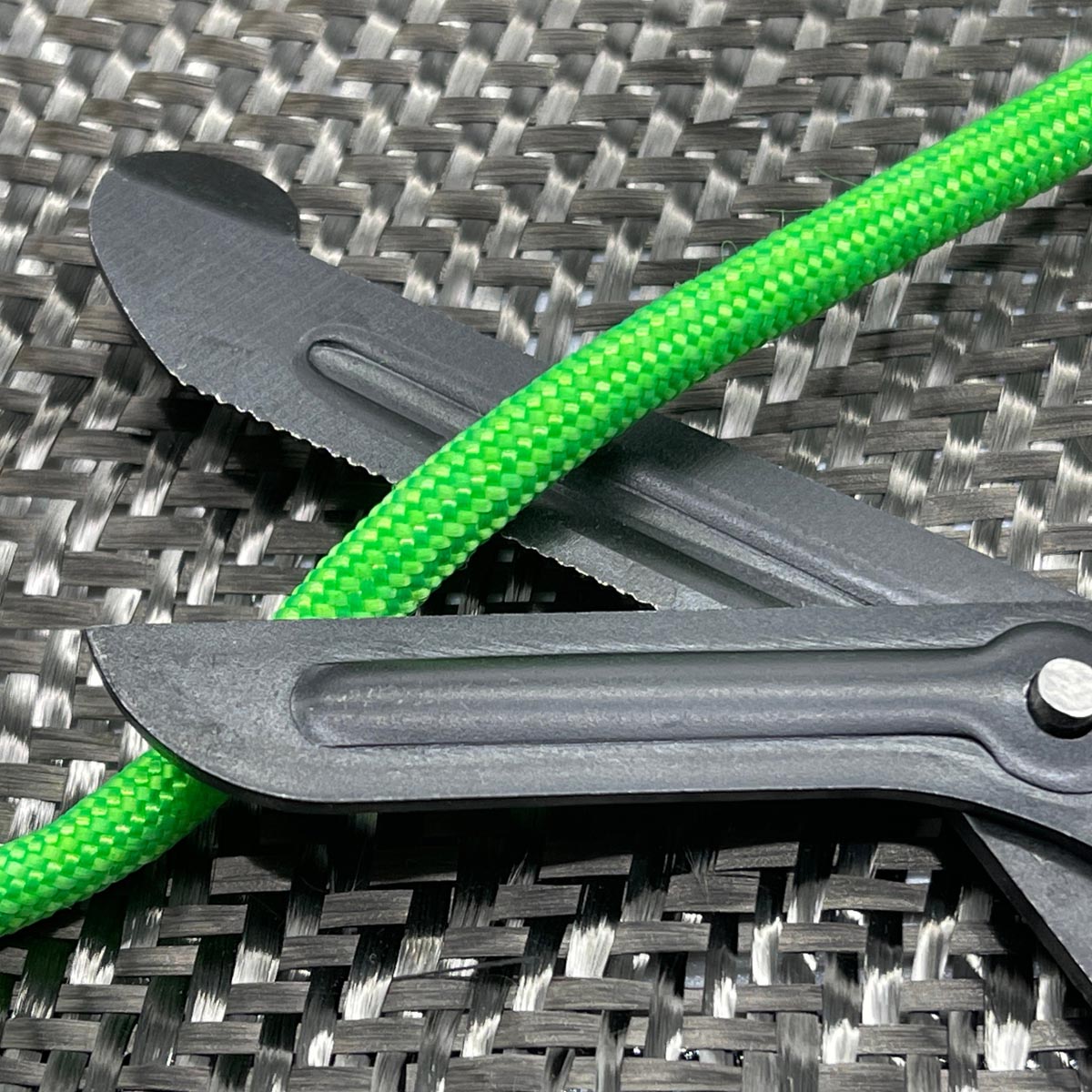 Maratac Compact Trauma Shears by Maratac® Gen 3 - Traumasax - SLIMS.SE - cutting paracord
