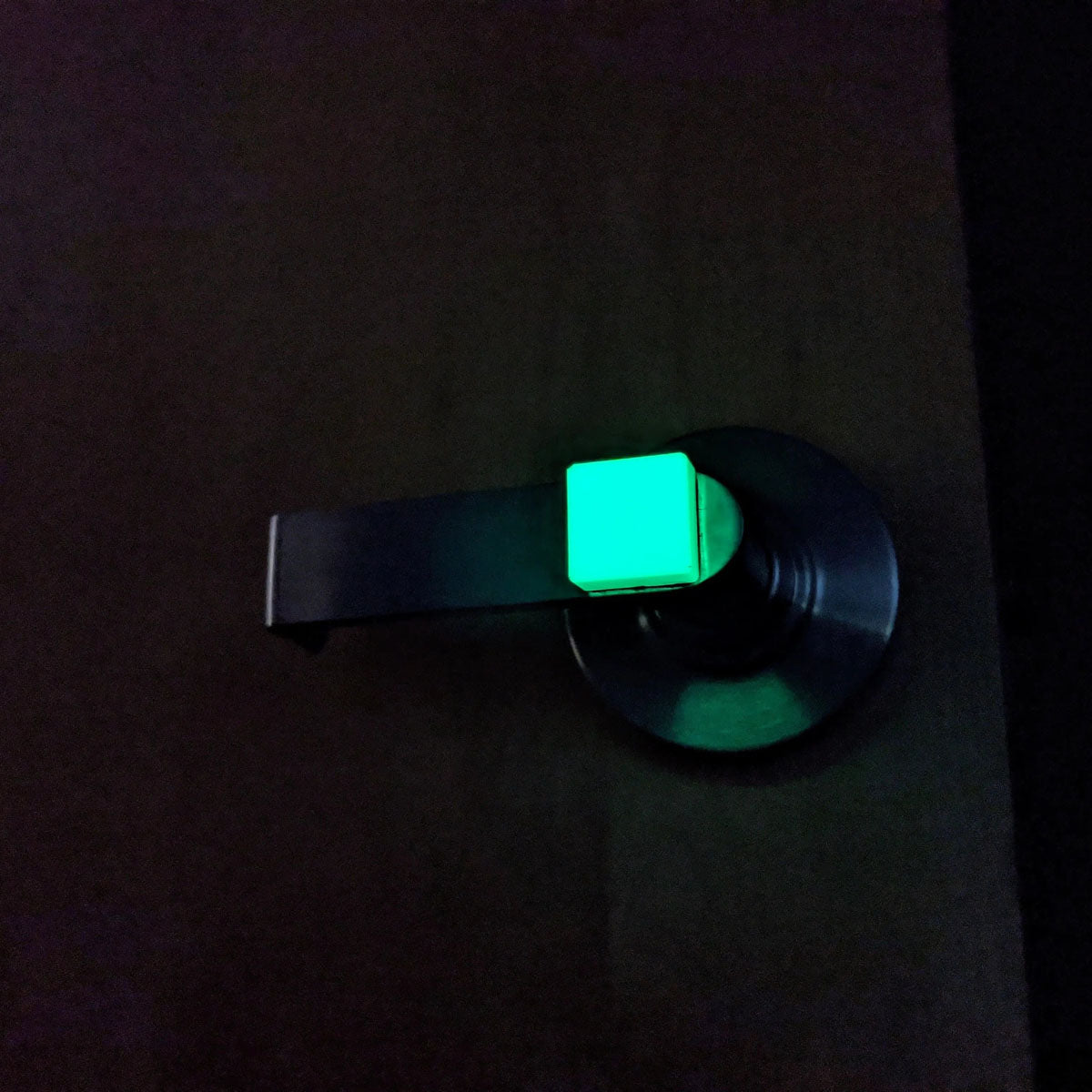 Maratac Glow Maker Square 1x1 - Självlysande Patch Och Markör - SLIMS.SE