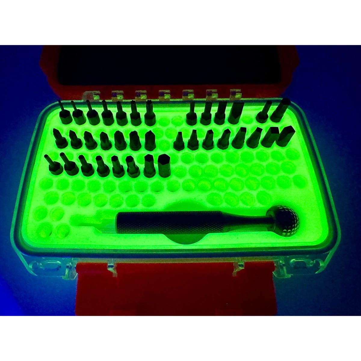 Maratac TPSMK Orbital Screwdriver Kit Med Box Och 30 Bits - Bitsmejsel Av Titan - SLIMS.SE - lyser