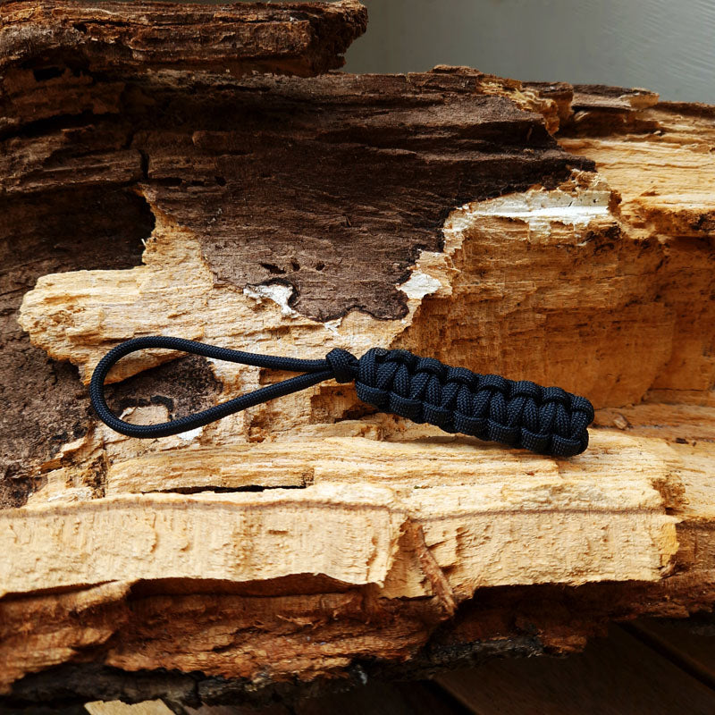 SLIMS.SE Handgjord Lanyard Av 550 Paracord