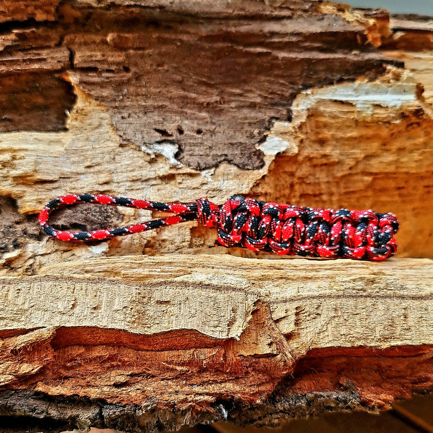 SLIMS.SE Handgjord Lanyard Av 550 Paracord