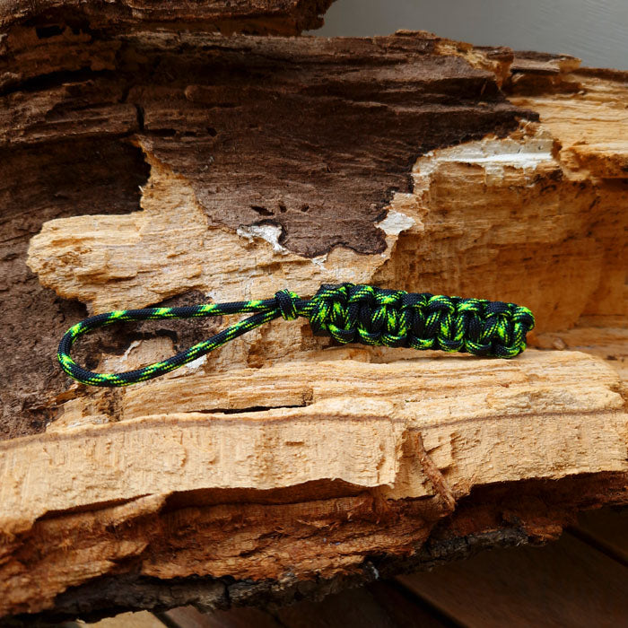 SLIMS.SE Handgjord Lanyard Av 550 Paracord
