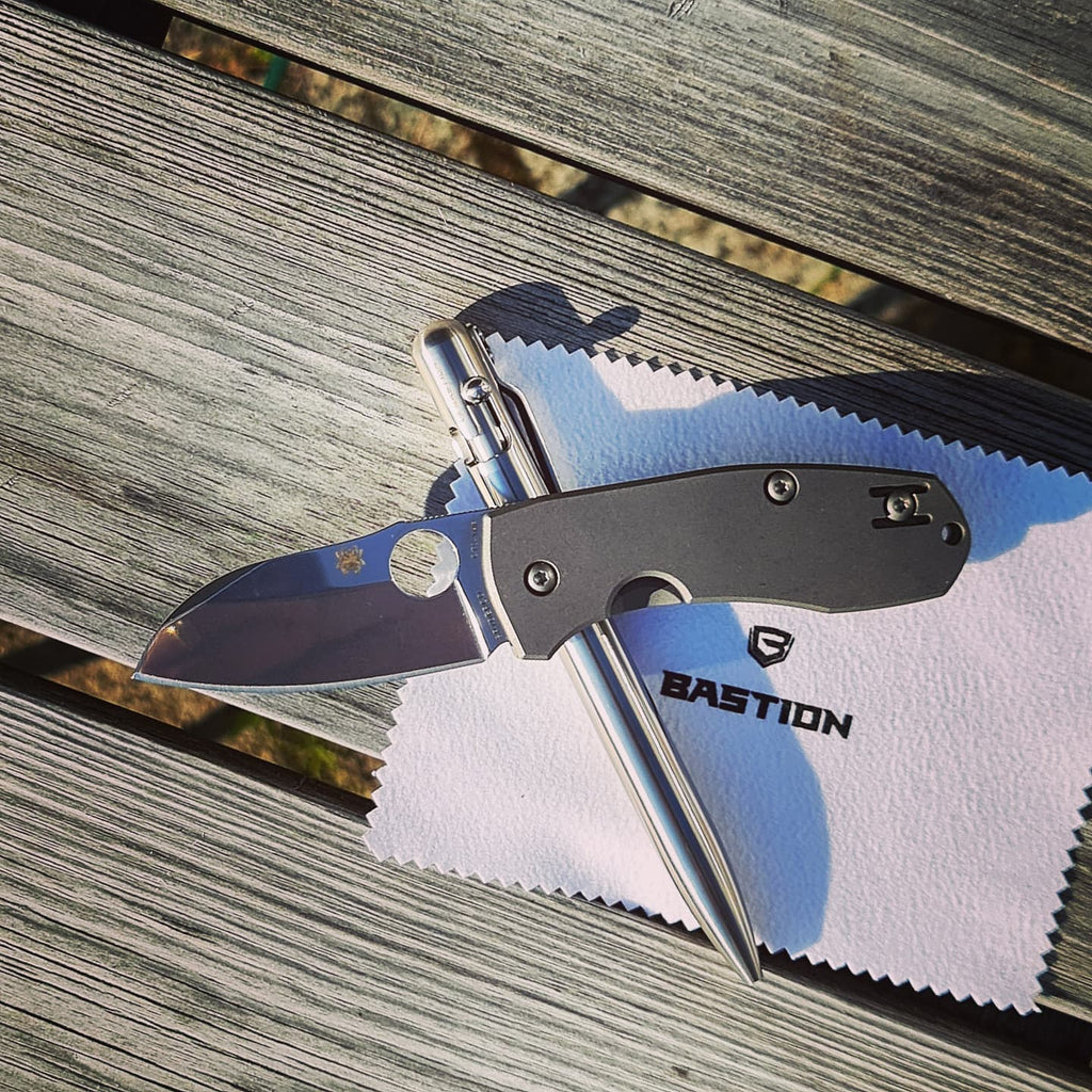 Spyderco Techno 2 CTS-XHP Titanium Frame Lock